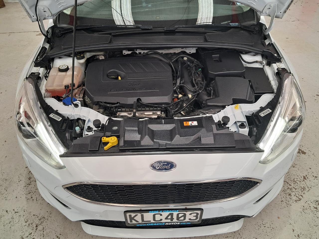 2017 Ford Focus thumbnail