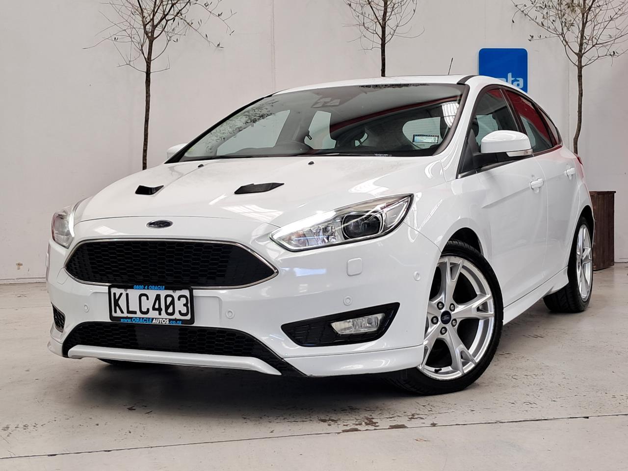 2017 Ford Focus thumbnail