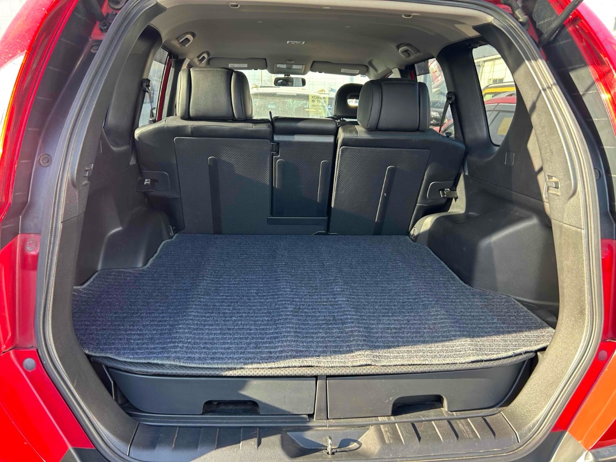 2012 Nissan X-Trail thumbnail