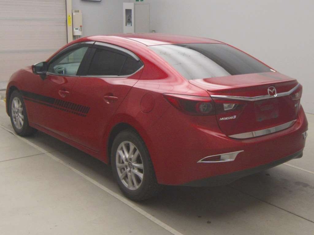 2013 Mazda Axela thumbnail