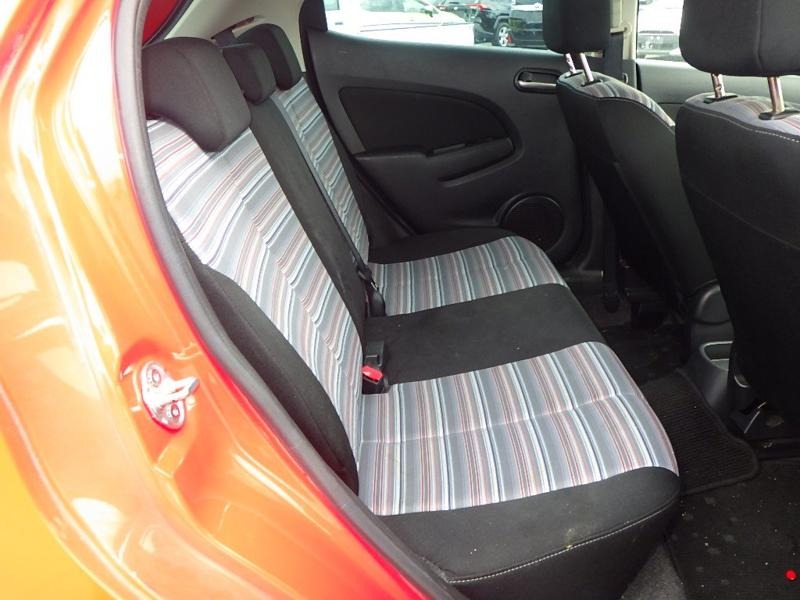 2012 Mazda Demio thumbnail
