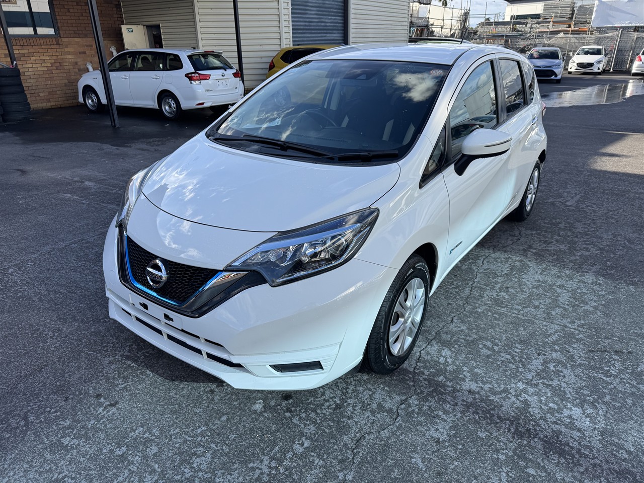2018 Nissan Note thumbnail