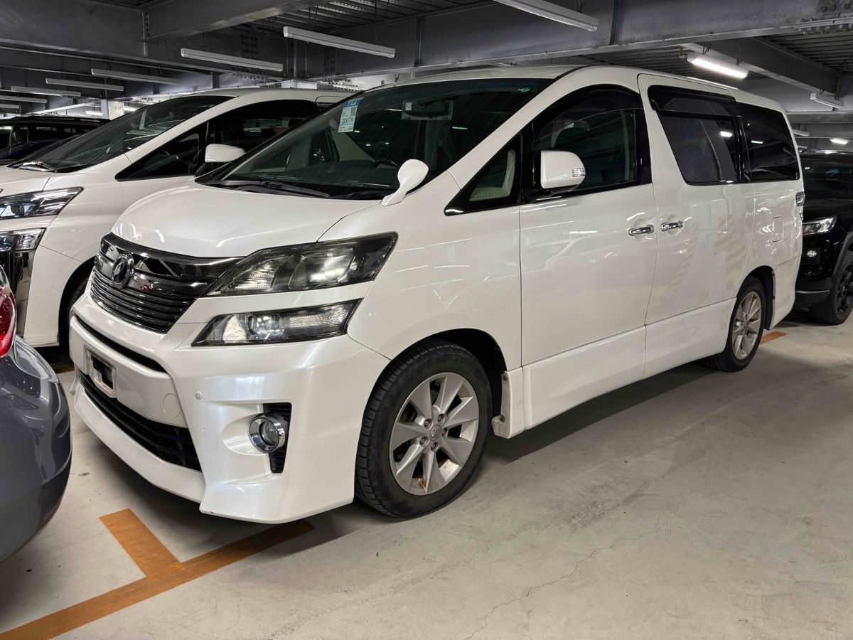2012 Toyota Vellfire thumbnail