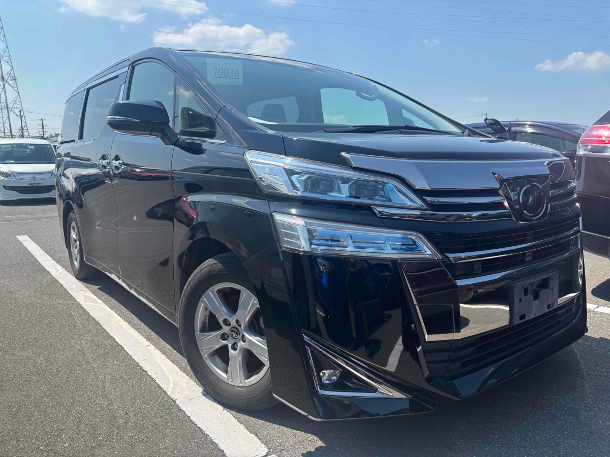 2019 Toyota Vellfire thumbnail