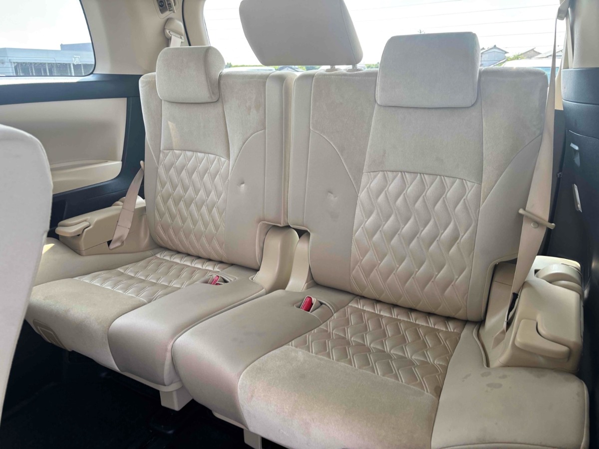 2019 Toyota Vellfire thumbnail