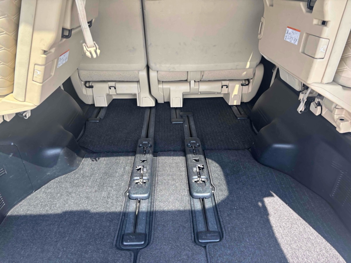 2019 Toyota Vellfire thumbnail