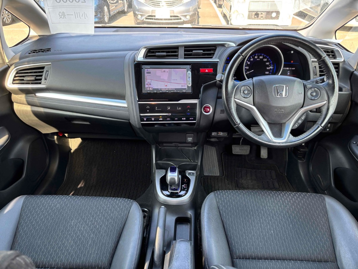 2015 Honda Fit thumbnail