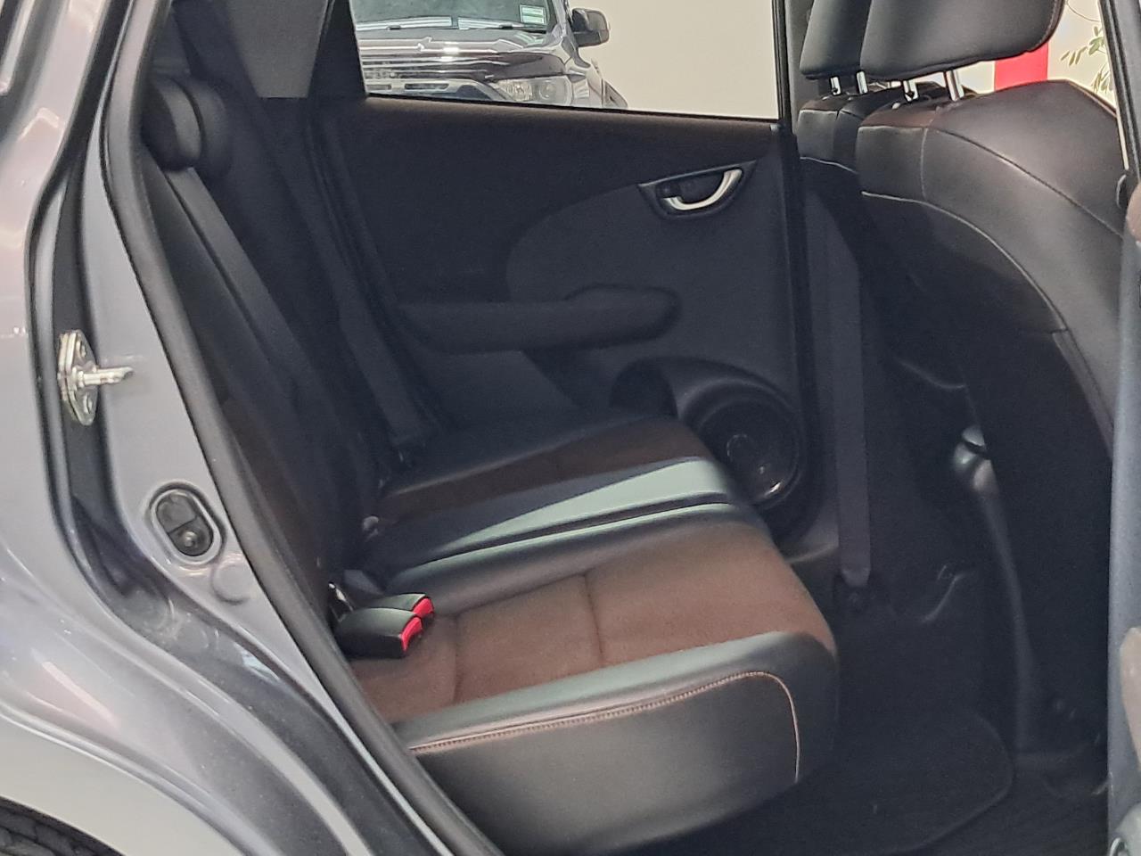 2012 Honda Fit thumbnail