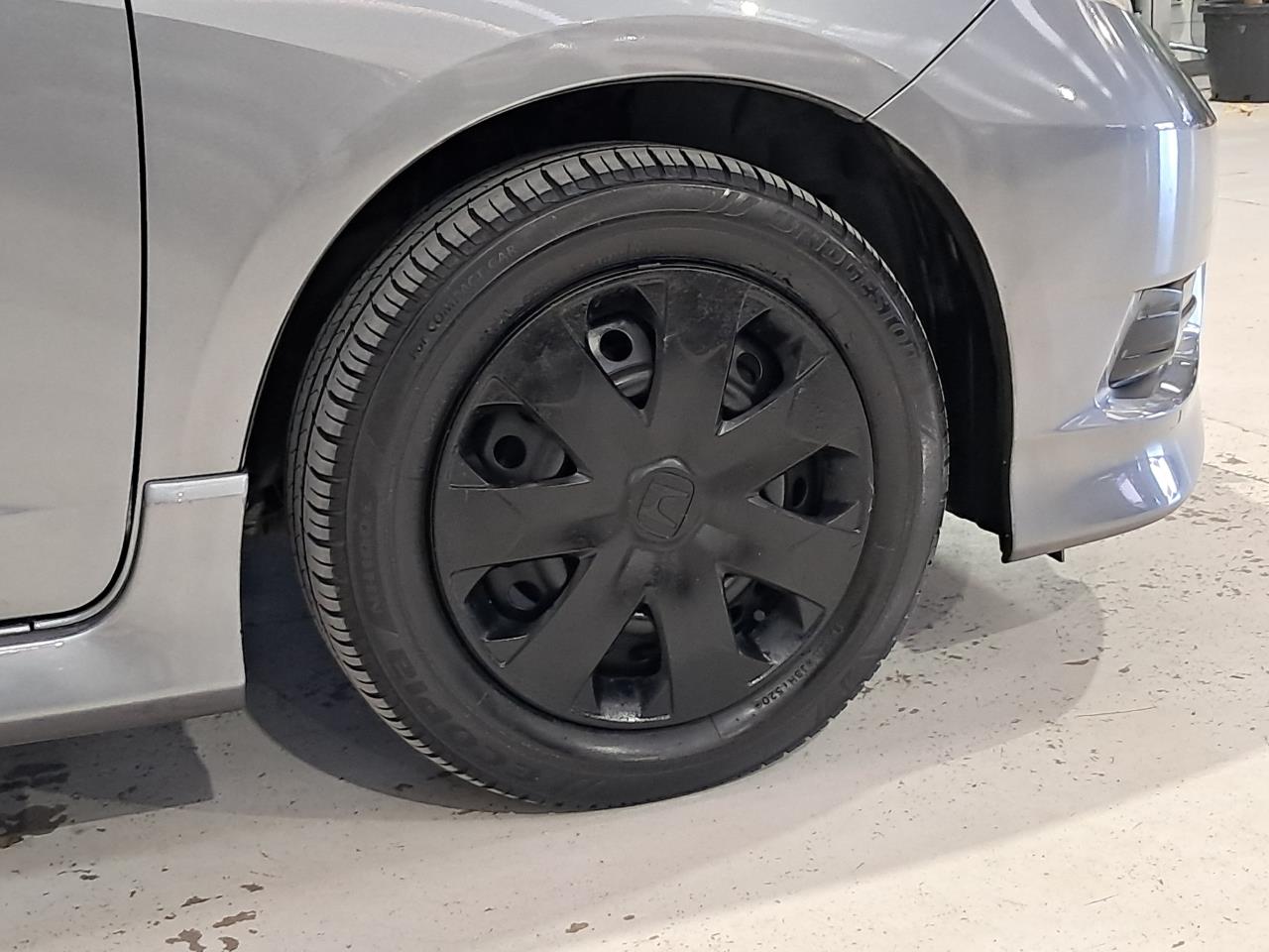 2012 Honda Fit thumbnail