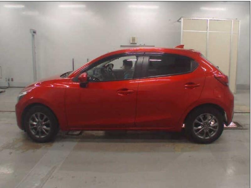 2017 Mazda DEMIO thumbnail