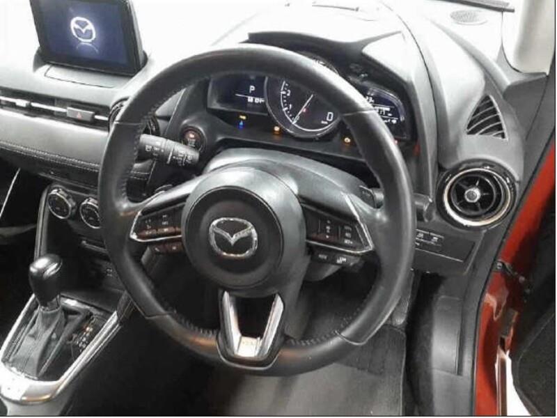 2017 Mazda DEMIO thumbnail