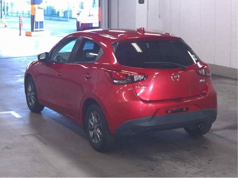 2017 Mazda DEMIO thumbnail