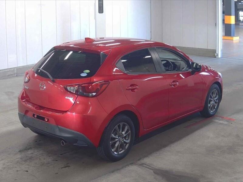 2017 Mazda DEMIO thumbnail