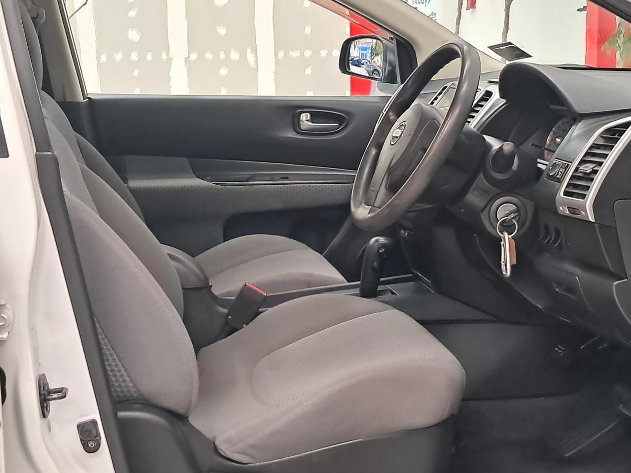 2007 Nissan WINGROAD thumbnail