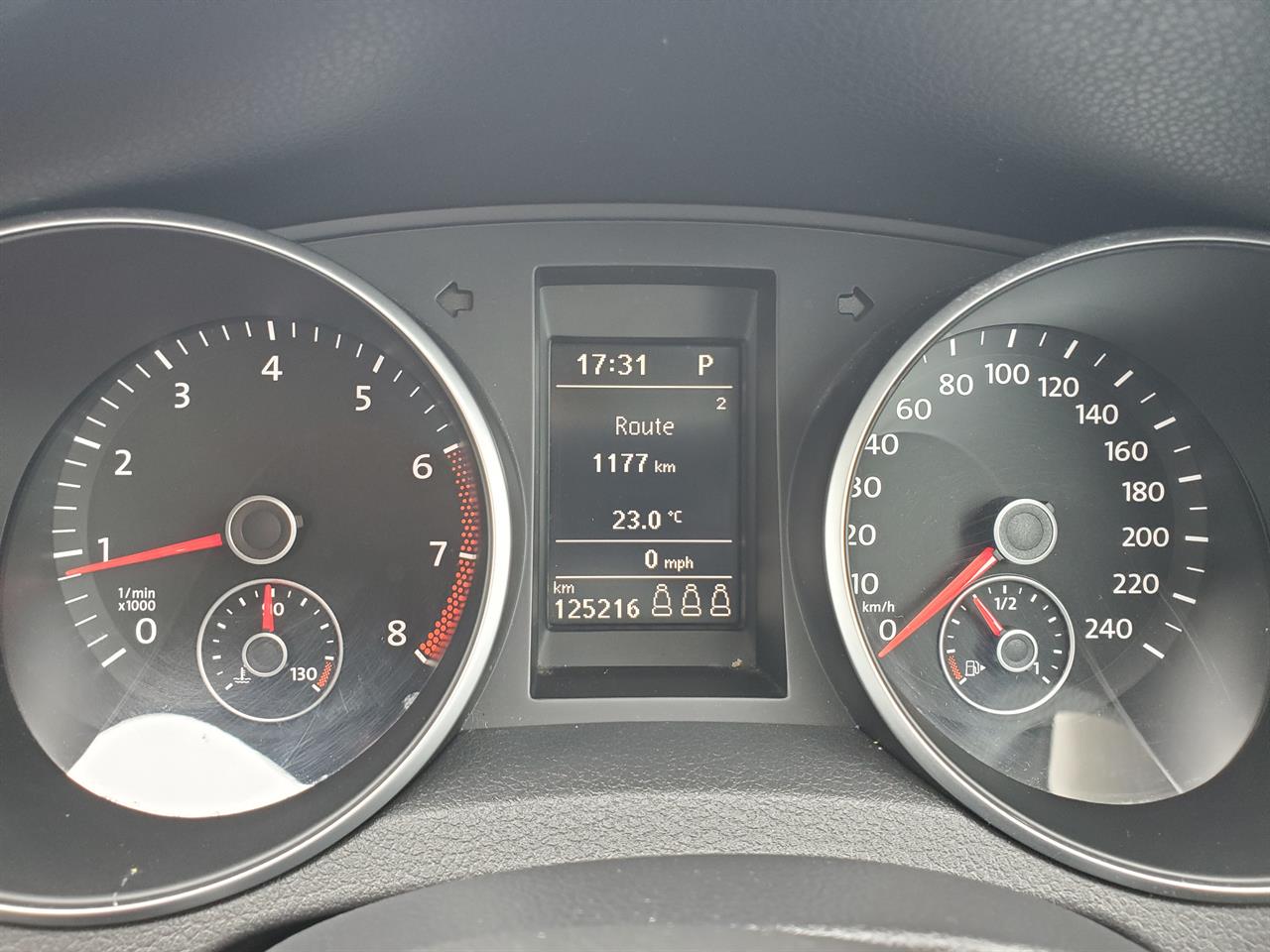2012 Volkswagen Golf thumbnail