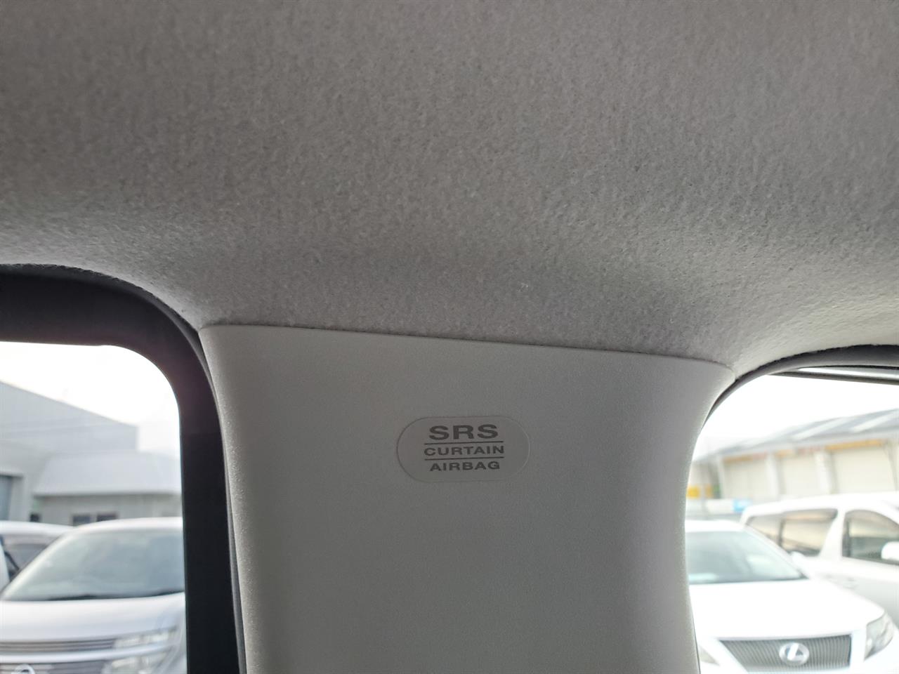 2023 Nissan Serena thumbnail