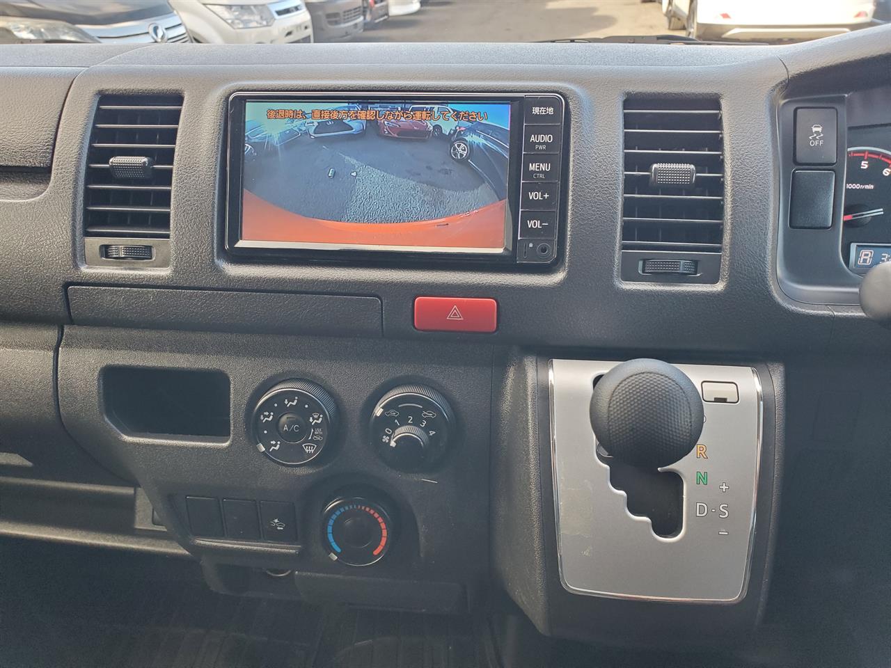 2020 Toyota Hiace thumbnail