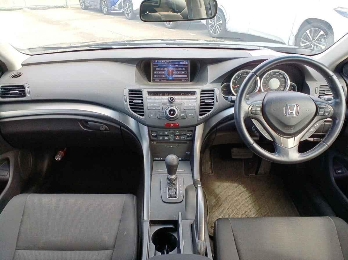 2012 Honda Accord thumbnail