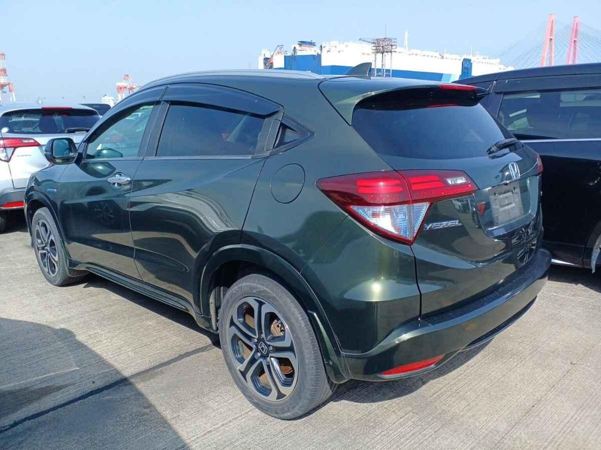 2014 Honda Vezel thumbnail