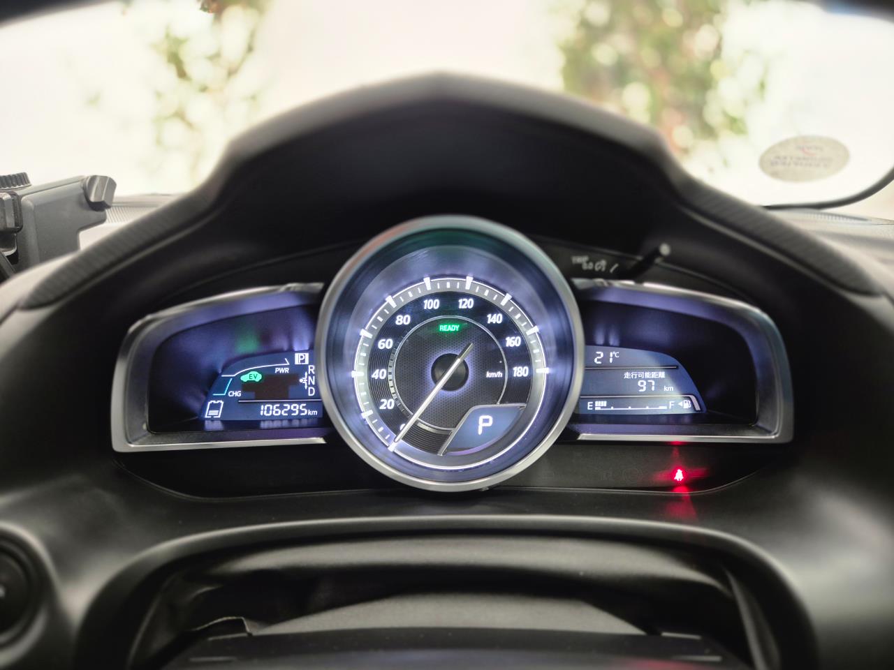 2015 Mazda Axela thumbnail