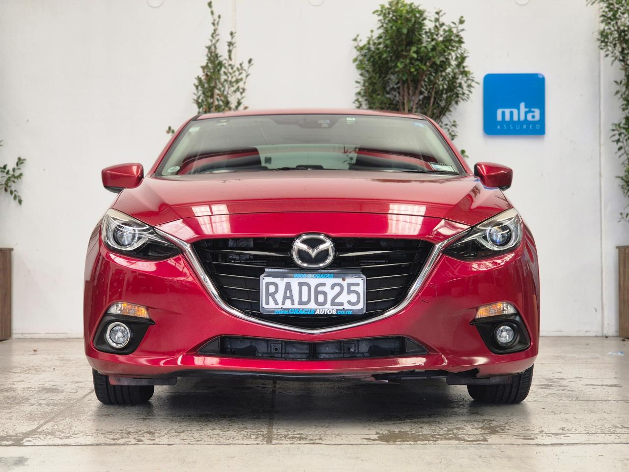 2015 Mazda Axela thumbnail