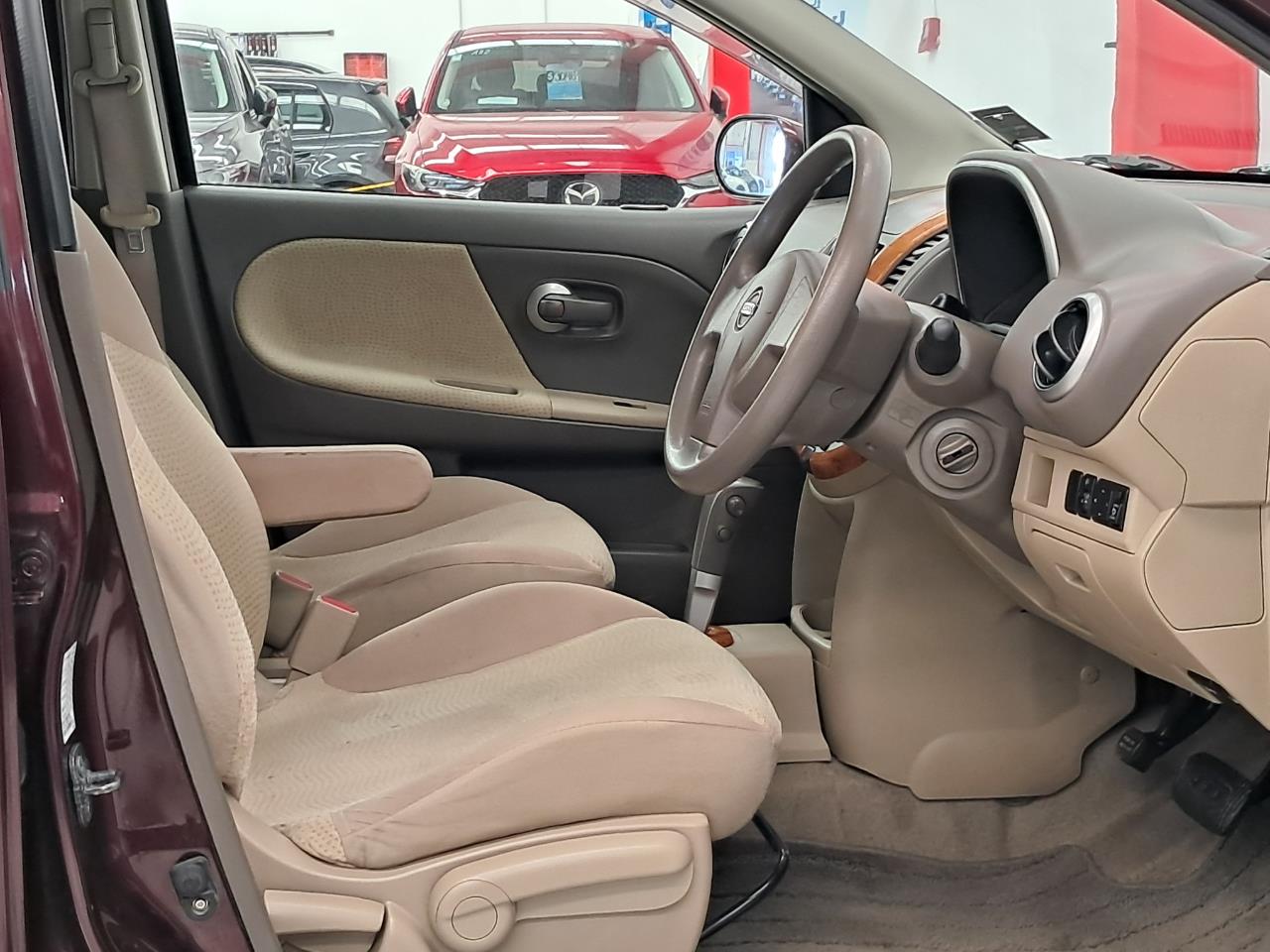 2009 Nissan Note thumbnail