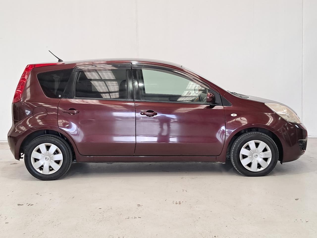 2009 Nissan Note thumbnail