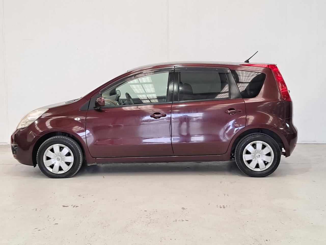 2009 Nissan Note thumbnail