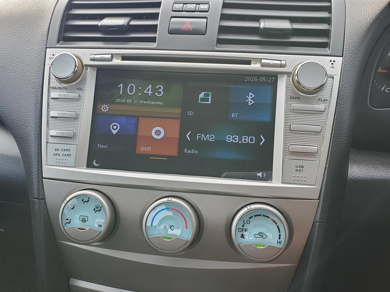 2011 Toyota Camry thumbnail