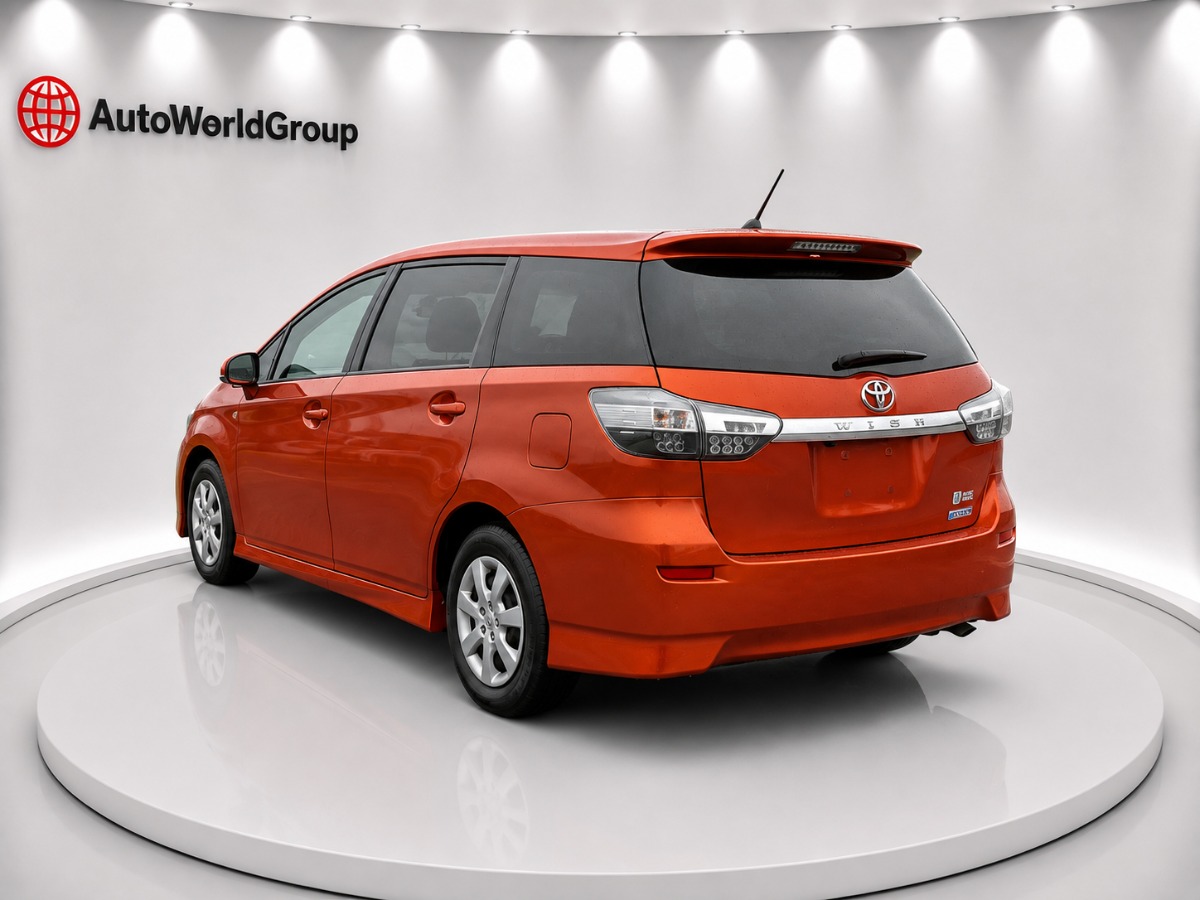 2015 Toyota Wish thumbnail