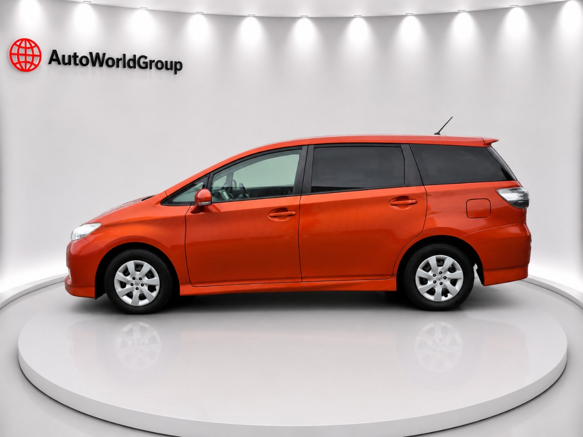 2015 Toyota Wish thumbnail