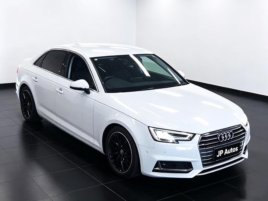 2019 Audi A4 thumbnail