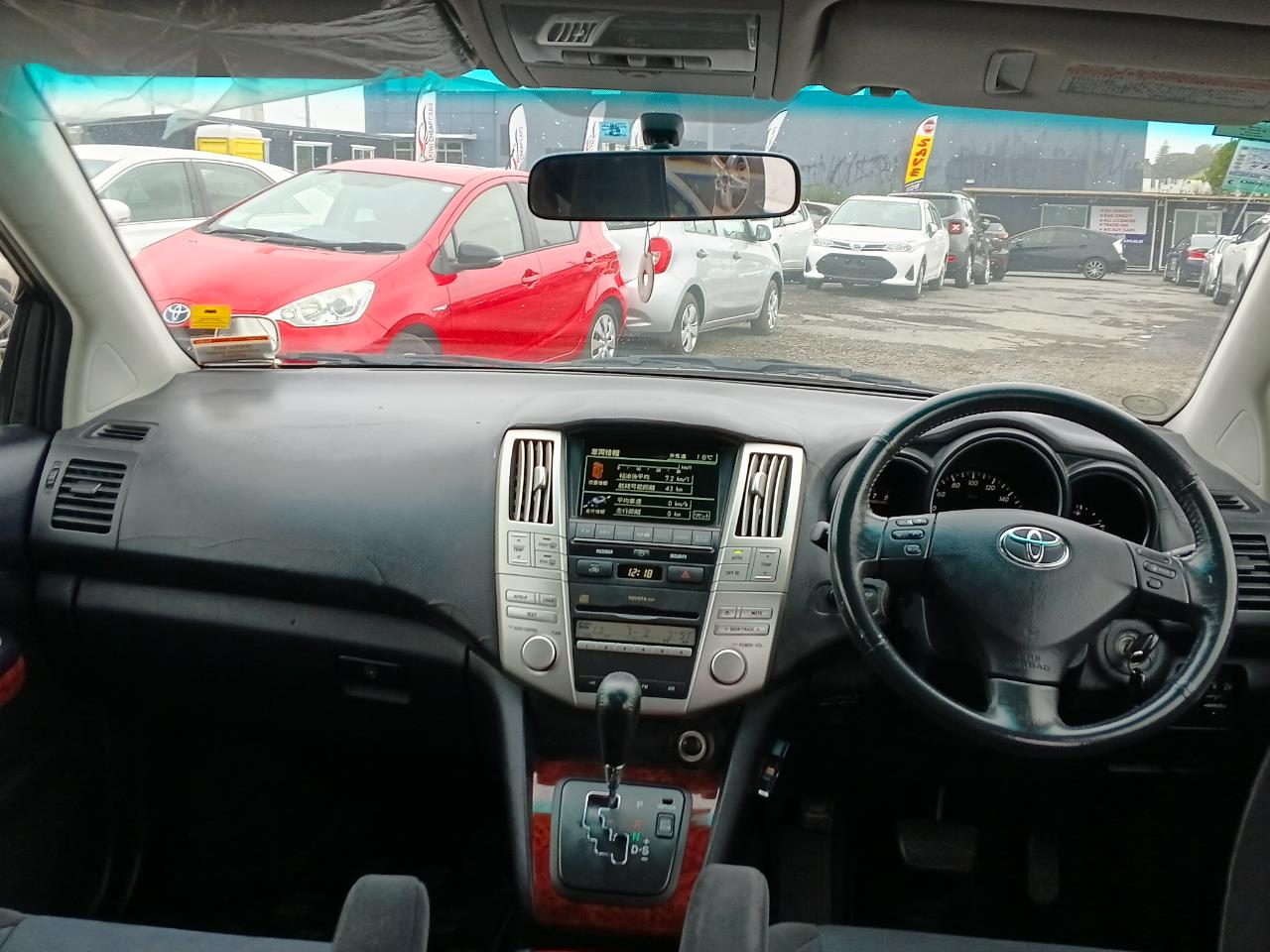 2005 Toyota Harrier thumbnail