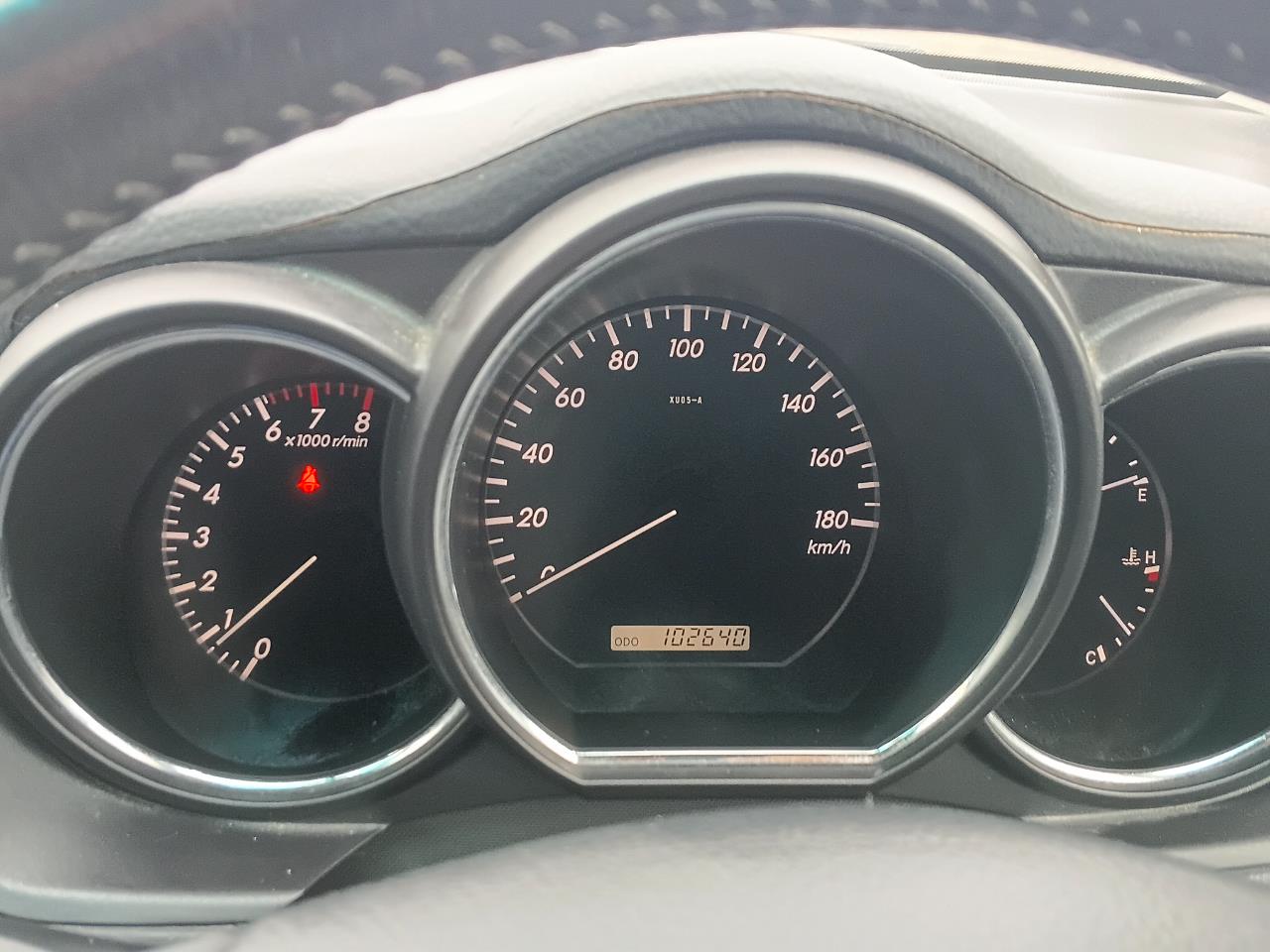 2005 Toyota Harrier thumbnail