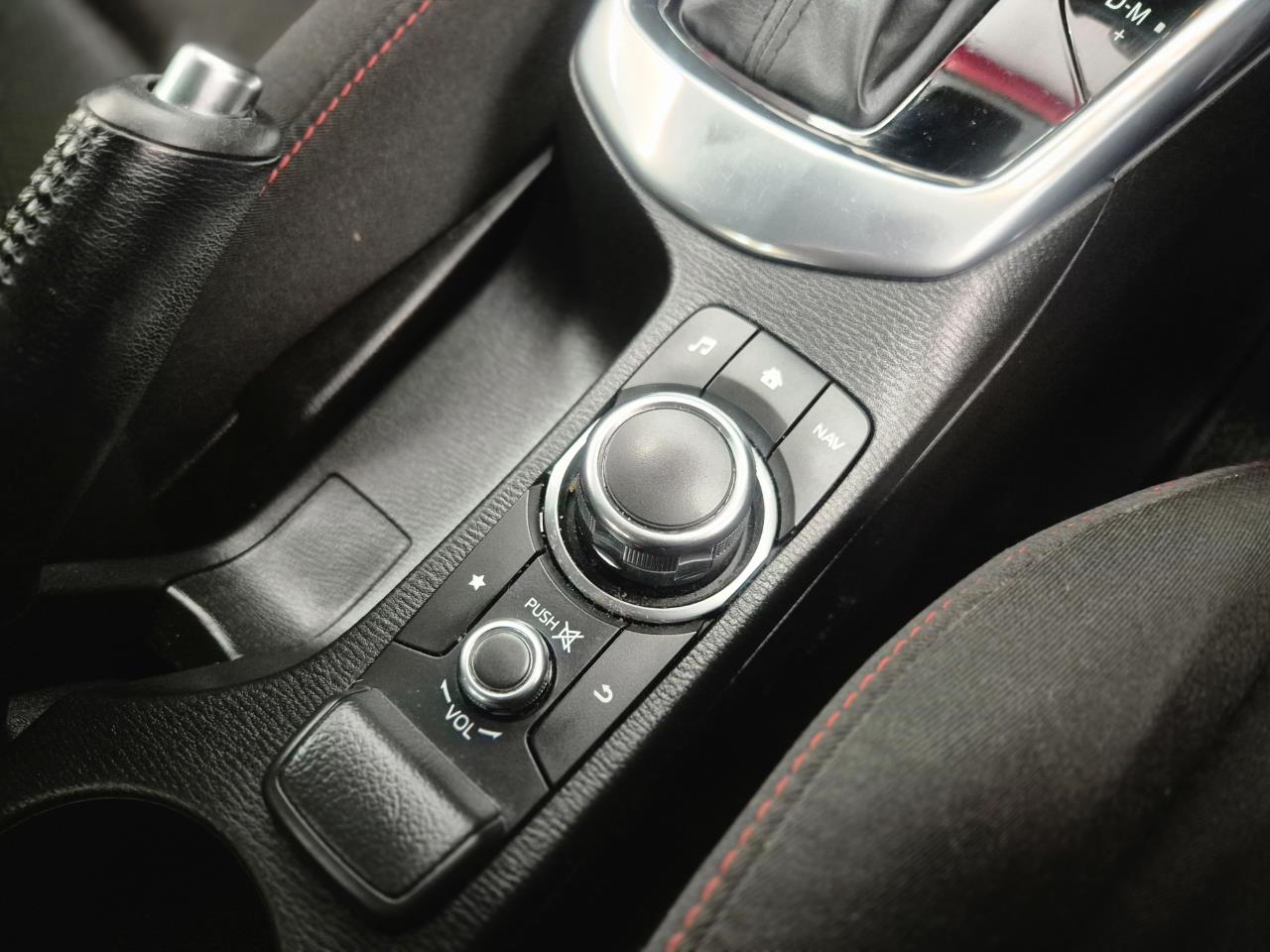 2015 Mazda Demio thumbnail