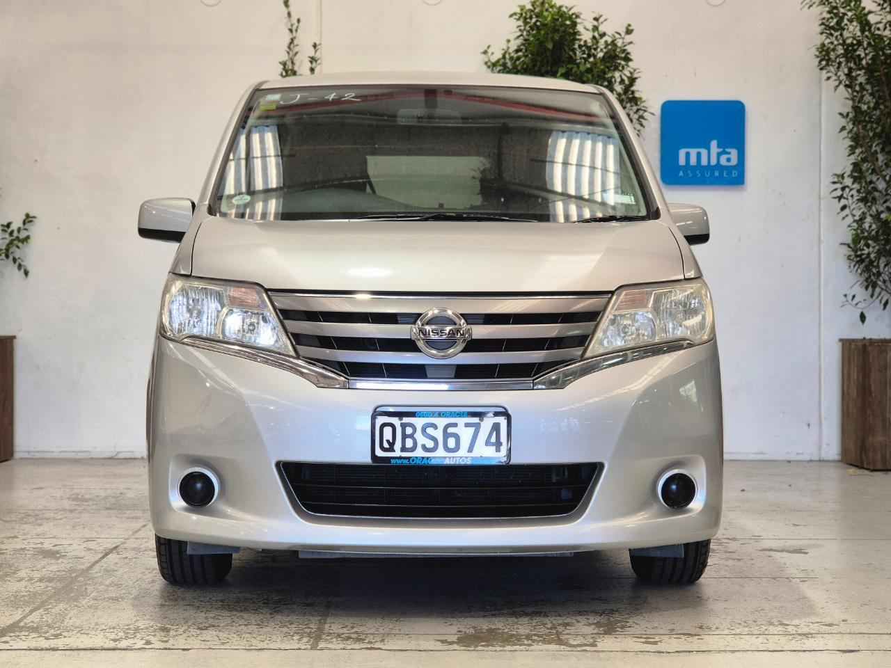 2013 Nissan Serena thumbnail