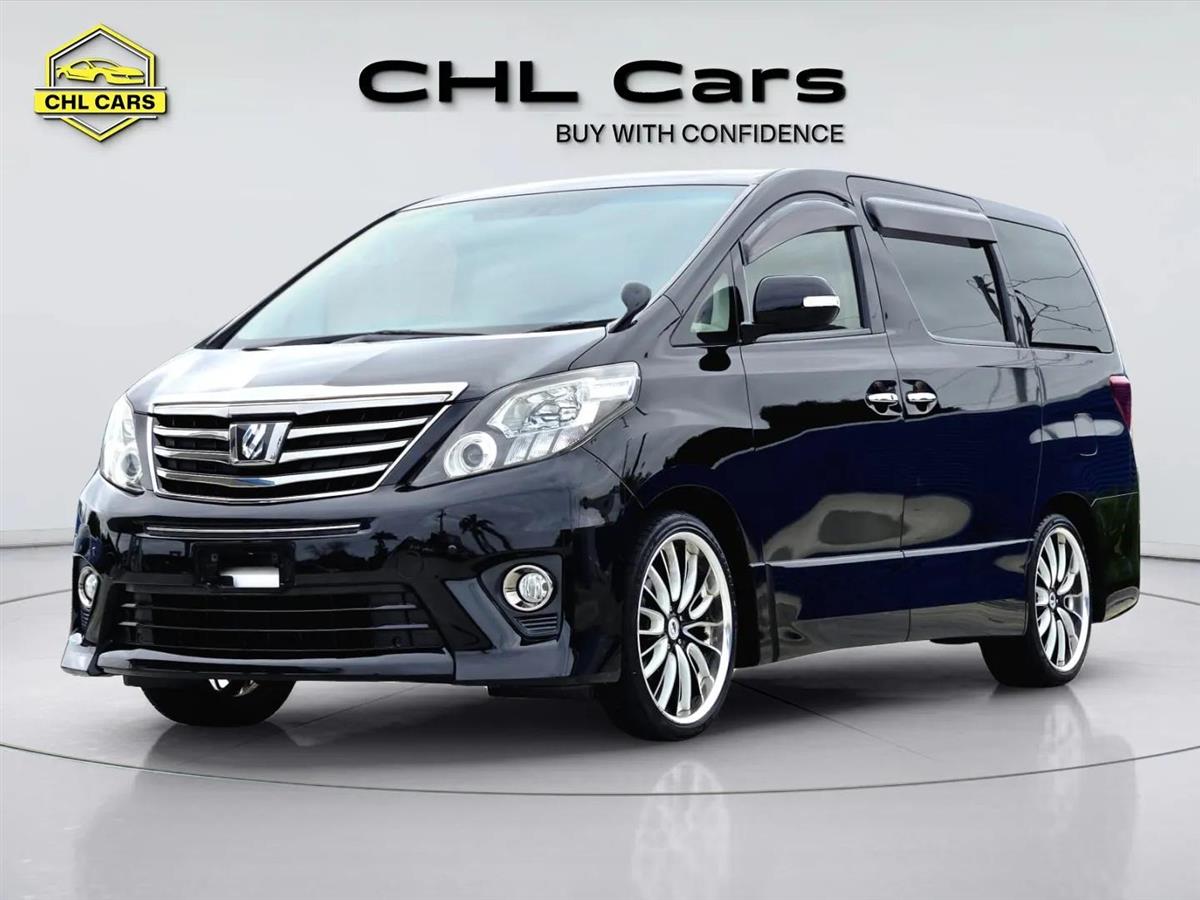 2013 Toyota Alphard thumbnail