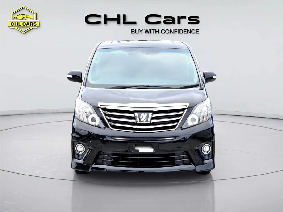 2013 Toyota Alphard thumbnail