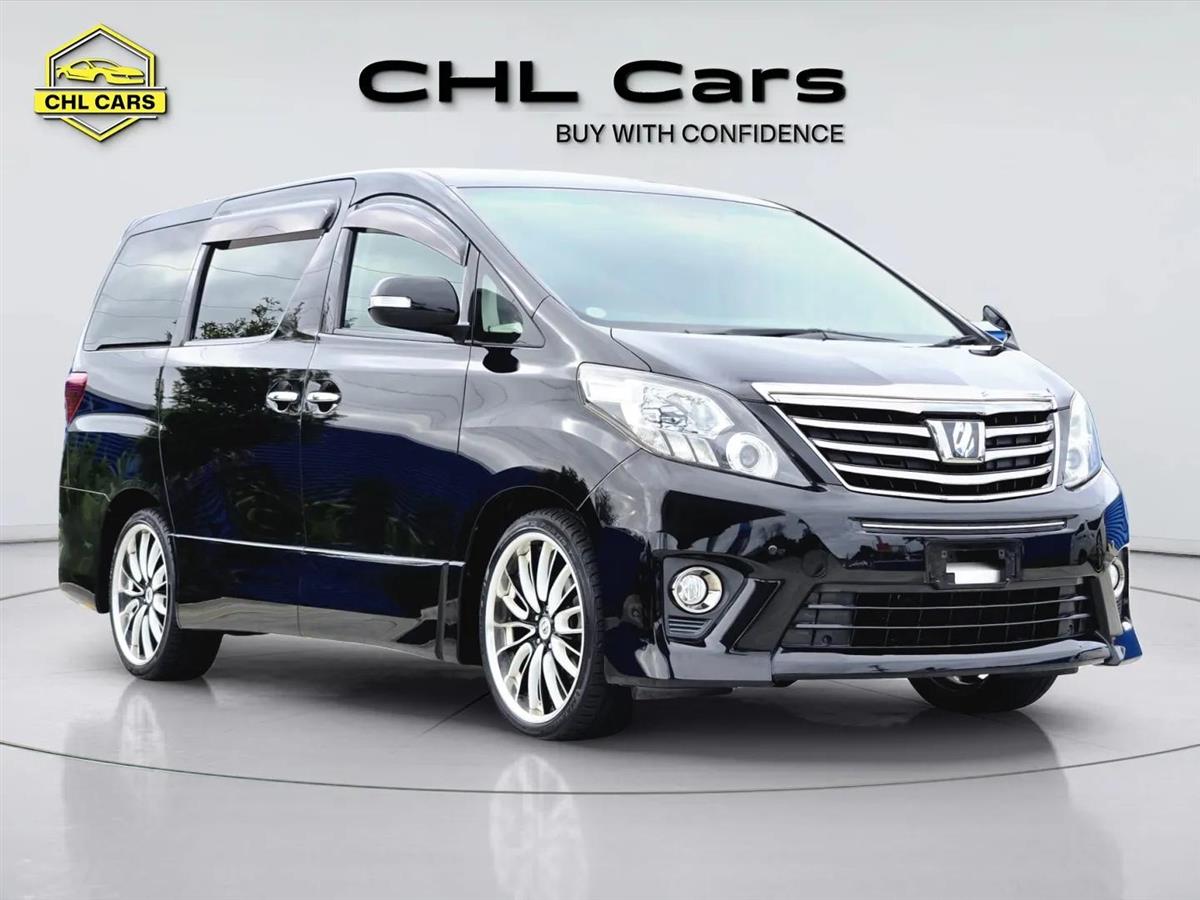 2013 Toyota Alphard thumbnail