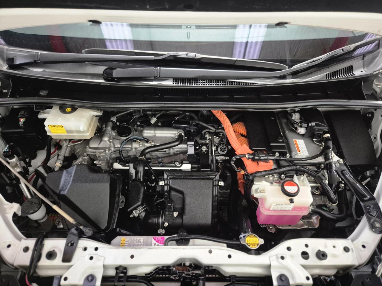 2015 Toyota Voxy thumbnail