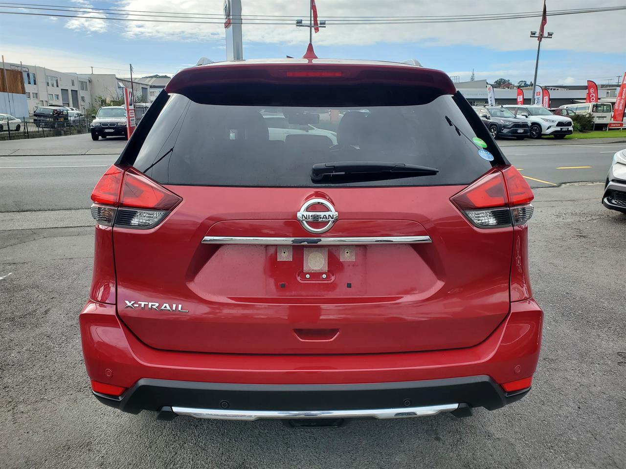 2017 Nissan X-Trail thumbnail