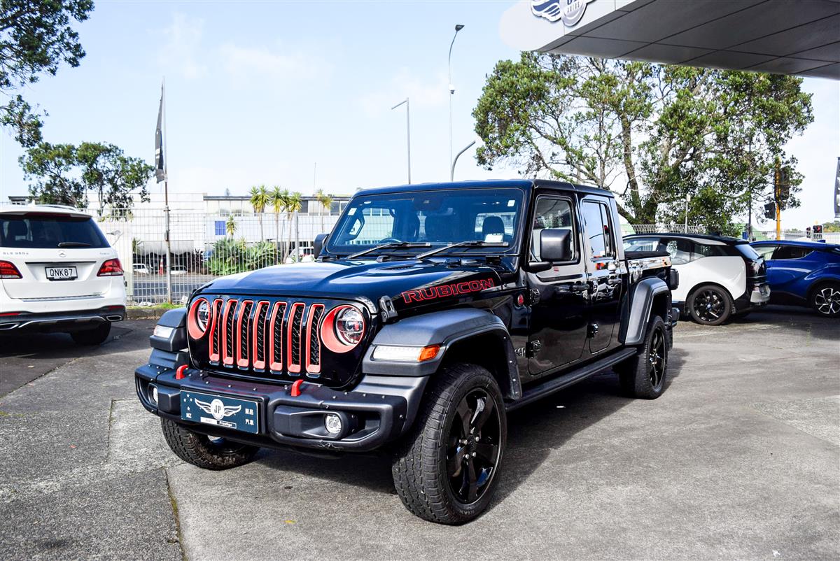 2022 Jeep Gladiator thumbnail