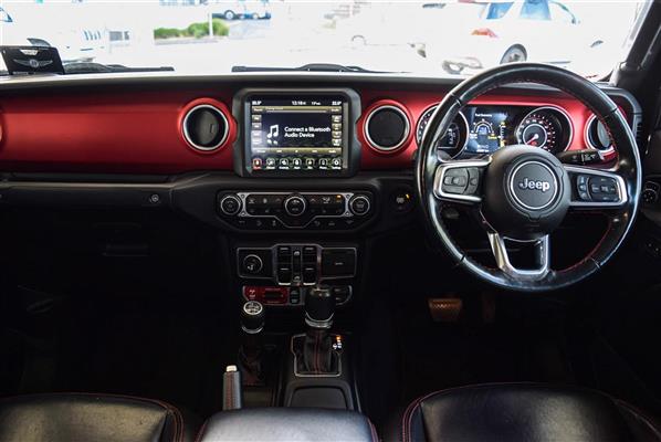 2022 Jeep Gladiator thumbnail