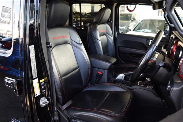 2022 Jeep Gladiator thumbnail