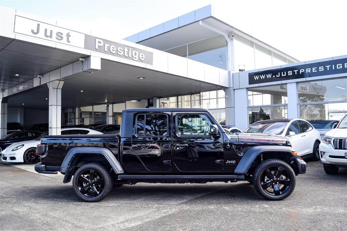 2022 Jeep Gladiator thumbnail