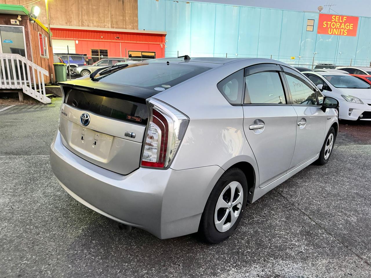 2015 Toyota Prius thumbnail
