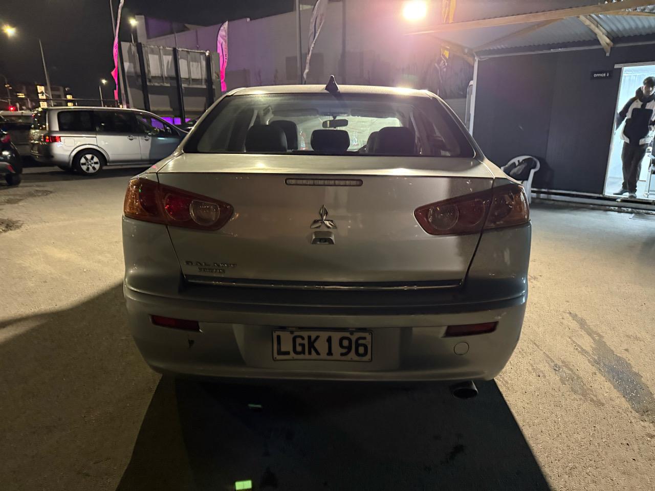 2007 Mitsubishi Galant thumbnail