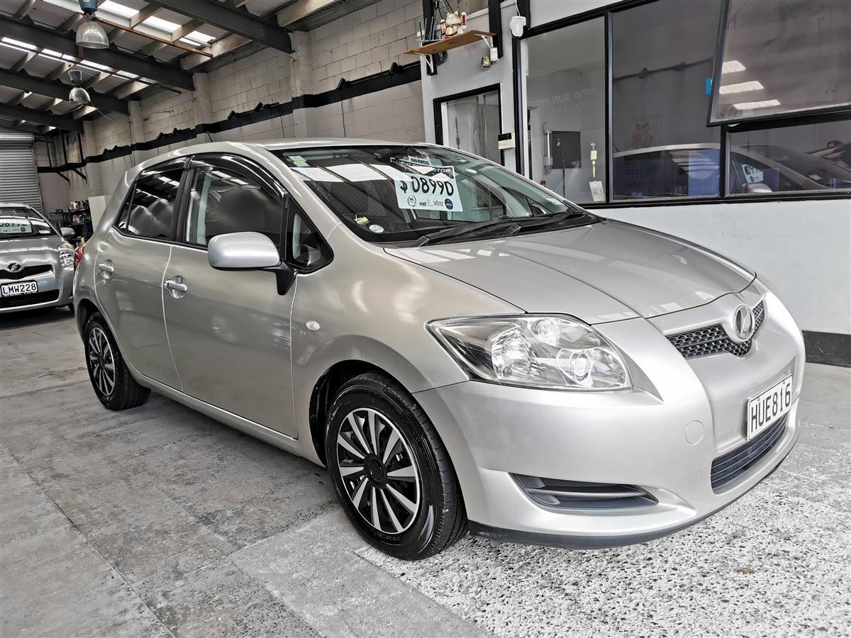 2008 Toyota Auris thumbnail