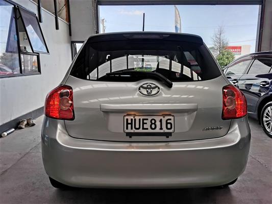 2008 Toyota Auris thumbnail