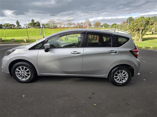 2019 Nissan Note thumbnail